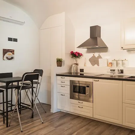 Dreaming Apartment