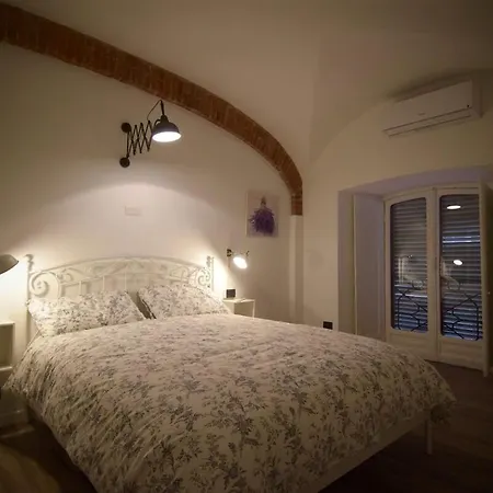 Apartment Dreaming
