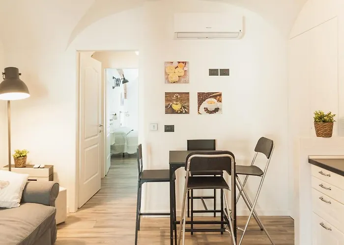 Apartment Dreaming *
